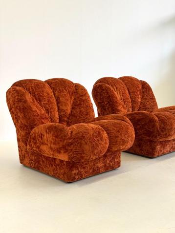 Vintage Italiaanse fauteuils in oranje velours beschikbaar voor biedingen
