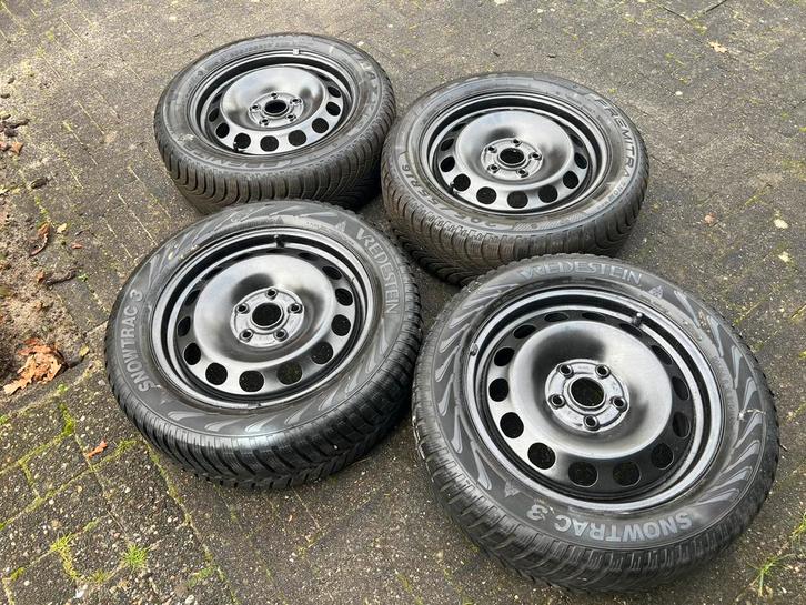 Winterbanden op stalen velgen, 205/55 R16, Auto diversen, Overige Auto diversen, Ophalen