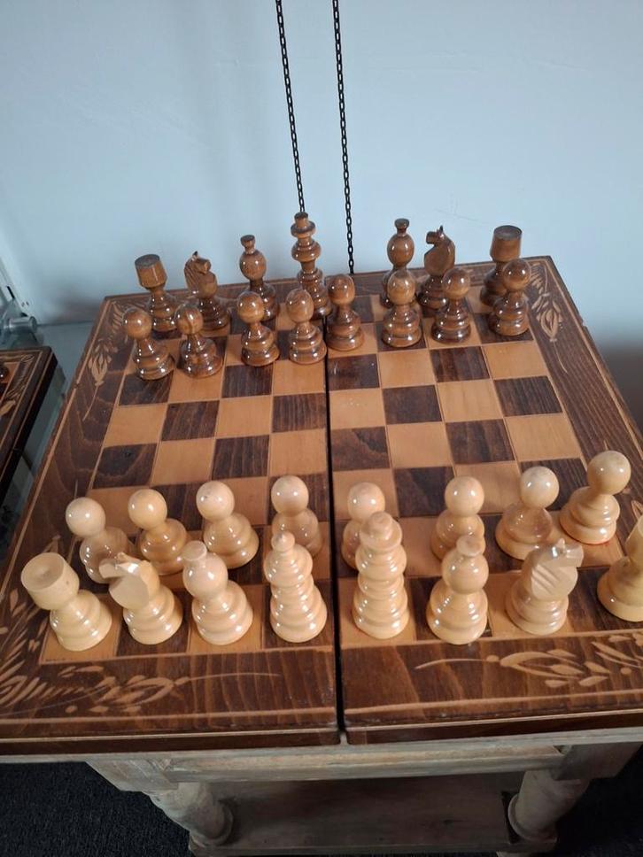 Handgemaakt Roemeens Schaakbord, Hobby en Vrije tijd, Gezelschapsspellen | Bordspellen, Gebruikt, Een of twee spelers, Ophalen of Verzenden