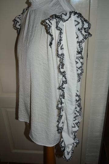 Costes Rebel, mooi sierlijke blouse, mt 44/46 beschikbaar voor biedingen