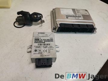 DDE met EWS en sleutel BMW 3 serie E46 320D M47 7789553 beschikbaar voor biedingen