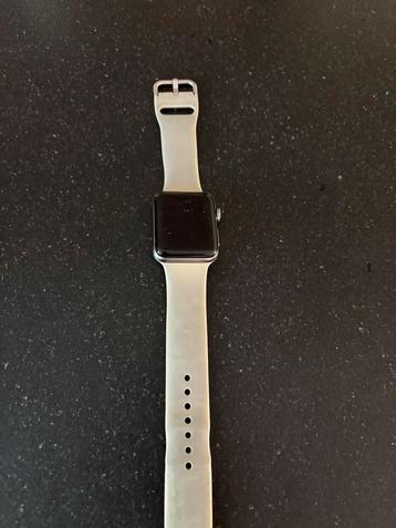 Defecte Apple Watch Series 3 - Onderdelen of Reparatie beschikbaar voor biedingen