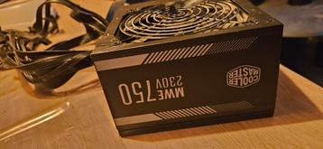Cooler Master MWE 750 230V - Voeding beschikbaar voor biedingen