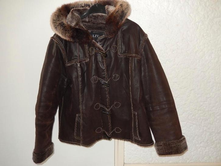 4x winterjas mtM bruin suède LIV DonnaD zwart Benetton, Kleding | Dames, Jassen | Winter, Nieuw, Maat 38/40 (M), Bruin, Ophalen of Verzenden