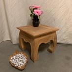 Opium bijzettafel - 40 x 40 cm - massief teak - TTM Wonen