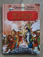 Geronimo Stilton: Het Zwaard in de Steen, Ophalen of Verzenden, Zo goed als nieuw, Geronimo Stilton, Fictie algemeen