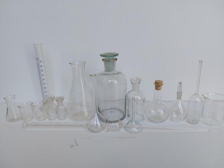 bijzonder laboratorium glas, Verzamelen, Glas en Borrelglaasjes, Zo goed als nieuw, Overige typen, Ophalen of Verzenden