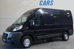 Fiat Ducato 2.3 MultiJet L2/H2 120PK AIRCO CRUISE CONTROL ZW, Auto's, Voorwielaandrijving, Stof, Gebruikt, Zwart