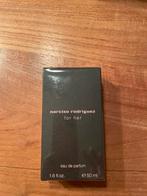 Narciso Rodriguez For Her 50ml - Nieuw in folie, Sieraden, Tassen en Uiterlijk, Uiterlijk | Parfum, Verzenden, Nieuw