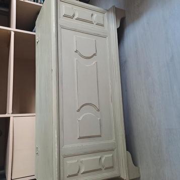 Brocante Dekenkist beschikbaar voor biedingen