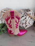 Cowboylaarsjes beige met roze maat 39, Kleding | Dames, Nieuw, Beige, Lucky Shoes, Ophalen of Verzenden