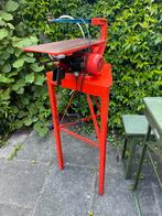 Hegner Multicut SE Figuurzaag met Standaard, Doe-het-zelf en Verbouw, Ophalen, Gebruikt, 70 mm of meer, Hegner