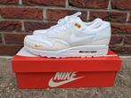 Te koop nike air max 1 kumquat white/safari maat 45 / 11 DS, Kleding | Heren, Schoenen, Wit, Nike, Nieuw, Ophalen of Verzenden