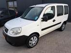 Fiat Doblo 1.4 Benzine 2009 *114.000 km* Wit, Auto's, Voorwielaandrijving, Doblo, Wit, Bedrijf
