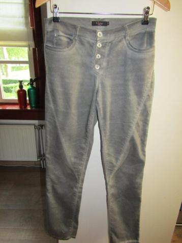 F743 Enjoy mt 36 jeans grijs dyed effect  beschikbaar voor biedingen