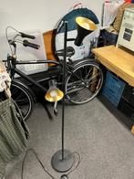 Vloerlamp Ikea, Huis en Inrichting, Lampen | Vloerlampen, Ophalen, Zo goed als nieuw, Metaal, 150 tot 200 cm