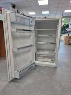 Bosch Serie 6 Inbouw Koelkast KIR81ED30 – VitaFresh Plus, Ophalen, Zonder vriesvak, 200 liter of meer, 160 cm of meer