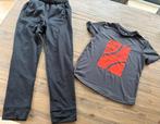 Decathlon Sportset 141-150 (lange broek + tshirt), Decathlon, Ophalen of Verzenden, Zo goed als nieuw, Setje
