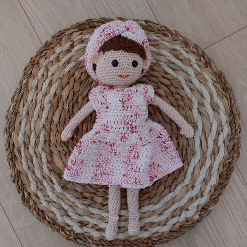 Gehaakt aankleed popje meisje.  Uniek handgemaakt kado, Kinderen en Baby's, Speelgoed | Poppen, Nieuw, Babypop, Ophalen of Verzenden