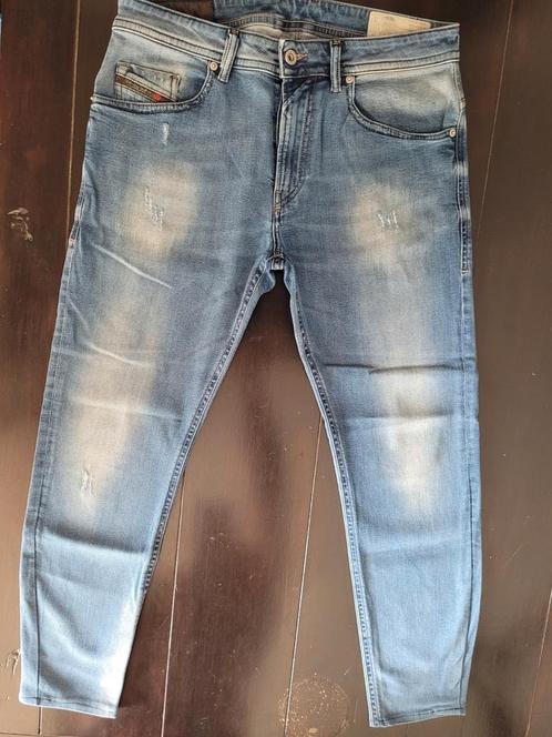 ZGAN DIESEL THOMMER SLIM CARROT STRETCH JEANS SIZE 32, Kleding | Heren, Spijkerbroeken en Jeans, Zo goed als nieuw, W32 (confectie 46) of kleiner