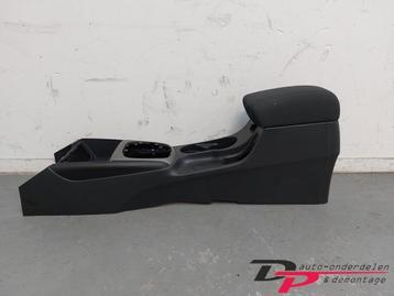 Middenconsoles van een Hyundai I30 beschikbaar voor biedingen
