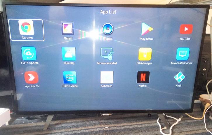PHILIPS TV 43 INCH+ANDROID 14 TV BOX, Audio, Tv en Foto, Televisies, Zo goed als nieuw, 100 cm of meer, Philips, Ophalen