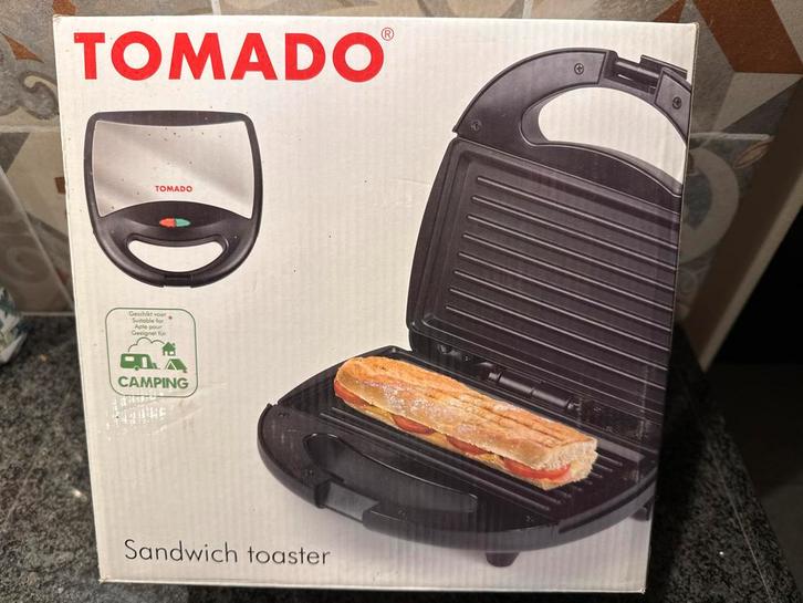 Tomado Sandwich Toaster - TM-1940, Witgoed en Apparatuur, Grillplaten, Zo goed als nieuw, Ophalen