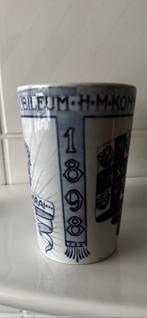 Beker koningin Wilhemina beker, Verzamelen, Koninklijk Huis en Royalty, Ophalen of Verzenden, Zo goed als nieuw, Nederland, Servies