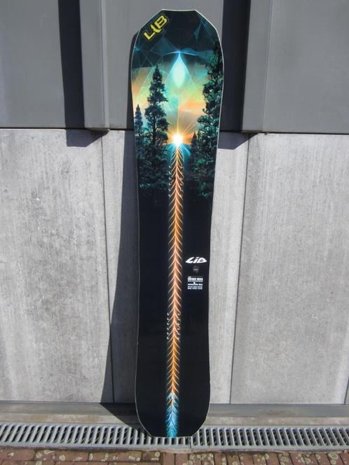 2025 Lib Tech Travis Rice Golden Orca in een 157 lengte, Sport en Fitness, Snowboarden, Zo goed als nieuw, Board, Ophalen of Verzenden