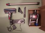 Dyson V8 stofzuiger incl opzetstukken, Witgoed en Apparatuur, Ophalen, Gebruikt