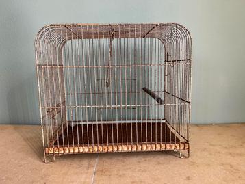 OUD SLEETS VOGELKOOITJE TER DECORATIE beschikbaar voor biedingen