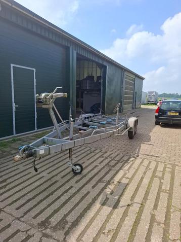 Vlemmix bootrailer beschikbaar voor biedingen