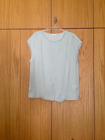 Nieuw: pastel blauw topje met kapmouwtje; YaYa; maat 36/38 beschikbaar voor biedingen