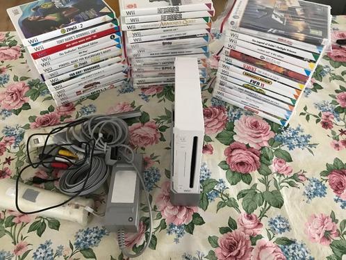 Wii Spel Computer met 41 originele Wii Spellen, Spelcomputers en Games, Spelcomputers | Nintendo Wii, Gebruikt, Met 2 controllers