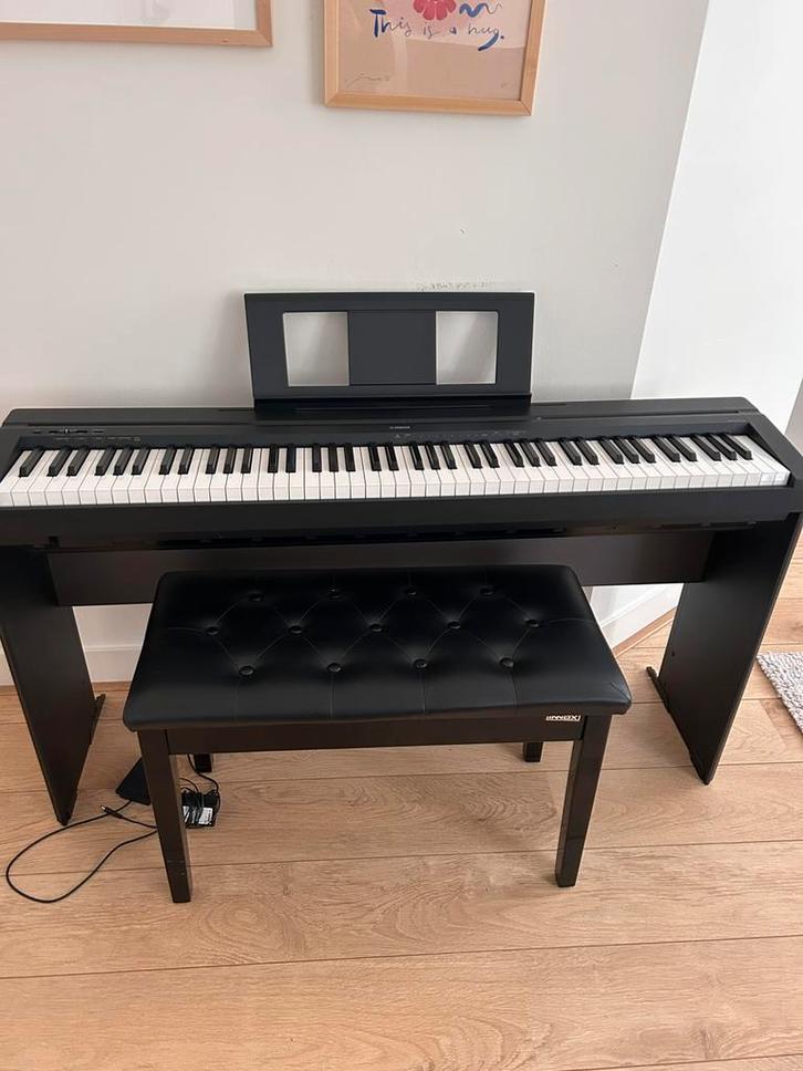 Yamaha P-45 digital piano, Muziek en Instrumenten, Piano's, Zo goed als nieuw, Piano, Zwart, Digitaal, Ophalen