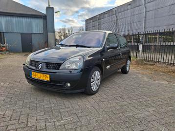 Renault Clio 2005 duurste uitvoering initiale inruil mog beschikbaar voor biedingen