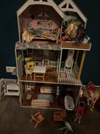 Barbie huis zo goed als nieuw, Kinderen en Baby's, Speelgoed | Poppenhuizen, Ophalen of Verzenden, Zo goed als nieuw, Toebehoren