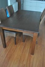Eettafel, massief hout met 4 stoelen van Loom furniture, Ophalen, Gebruikt, 4 tot 6 stoelen