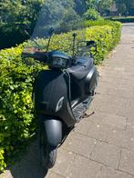 Zwarte AGM VX50 – Goed onderhouden & rijdend klaar, Zo goed als nieuw, Ophalen, Overige merken