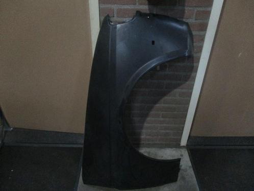 Spatbord Rechts Voor Ford Fiesta 2 (1983-09/1989-03), Auto-onderdelen, Carrosserie en Plaatwerk, Ford, Nieuw