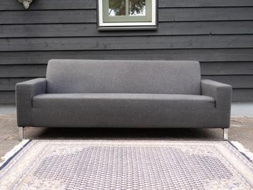 Gelderland 6515 | Wollen Design bank | Grijs beschikbaar voor biedingen