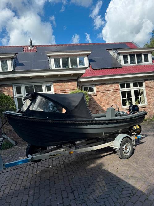 Nette Liberty 430 sloep buiskap zonnedek grijs/zwart, Watersport en Boten, Sloepen, Gebruikt, Tot 10 pk, 3 tot 6 meter, Buitenboordmotor
