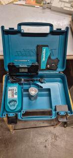 Makita Radio, Lamp, Lader 10.8V + Koffer, Doe-het-zelf en Verbouw, Gereedschap | Handgereedschap, Ophalen of Verzenden, Gebruikt