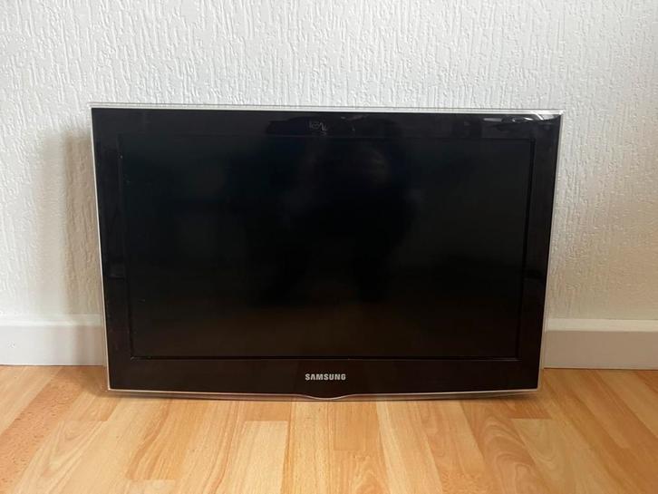 Samsung TV, Audio, Tv en Foto, Televisies, Zo goed als nieuw, LCD, 60 tot 80 cm, HD Ready (720p), Samsung, 50 Hz, Ophalen