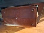 Bruine leren weekendtas met veel ruimte, Ophalen of Verzenden