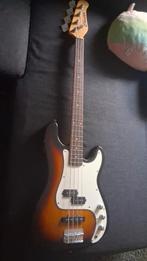 Chester elektrische basgitaar, Muziek en Instrumenten, Snaarinstrumenten | Gitaren | Bas, Ophalen of Verzenden, Zo goed als nieuw
