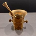 Antieke koperen vijzel en stamper, Ophalen of Verzenden