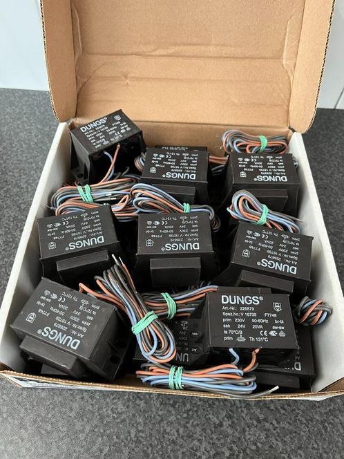 Dungs trafo transformator nr226879 . 24volt 20va. V16739, Hobby en Vrije tijd, Elektronica-componenten, Zo goed als nieuw, Ophalen of Verzenden