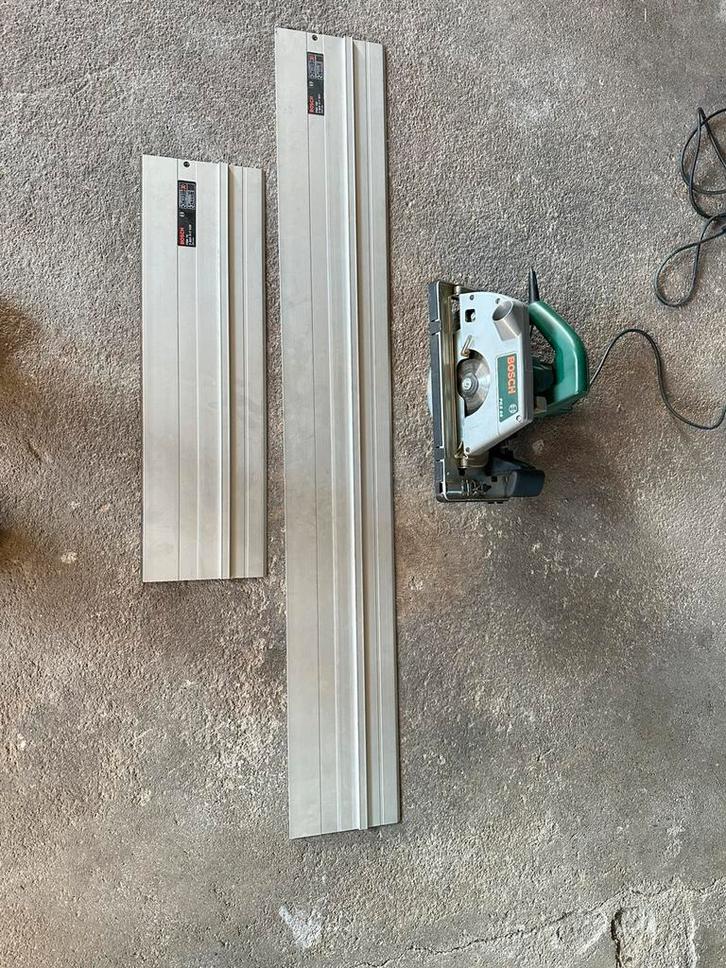 Bosch PKS 66 Cirkelzaag met 2 geleiderail, Doe-het-zelf en Verbouw, Gereedschap | Zaagmachines, Gebruikt, Cirkelzaag, 1200 watt of meer