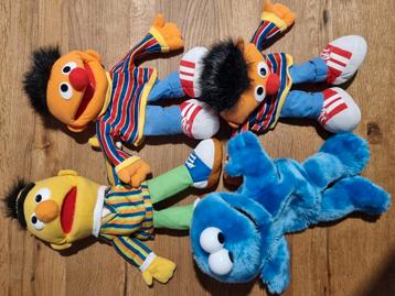 Handpoppen Sesamstraat beschikbaar voor biedingen